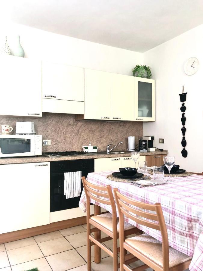 Casa Nonna Elide Διαμέρισμα Besozzo Εξωτερικό φωτογραφία