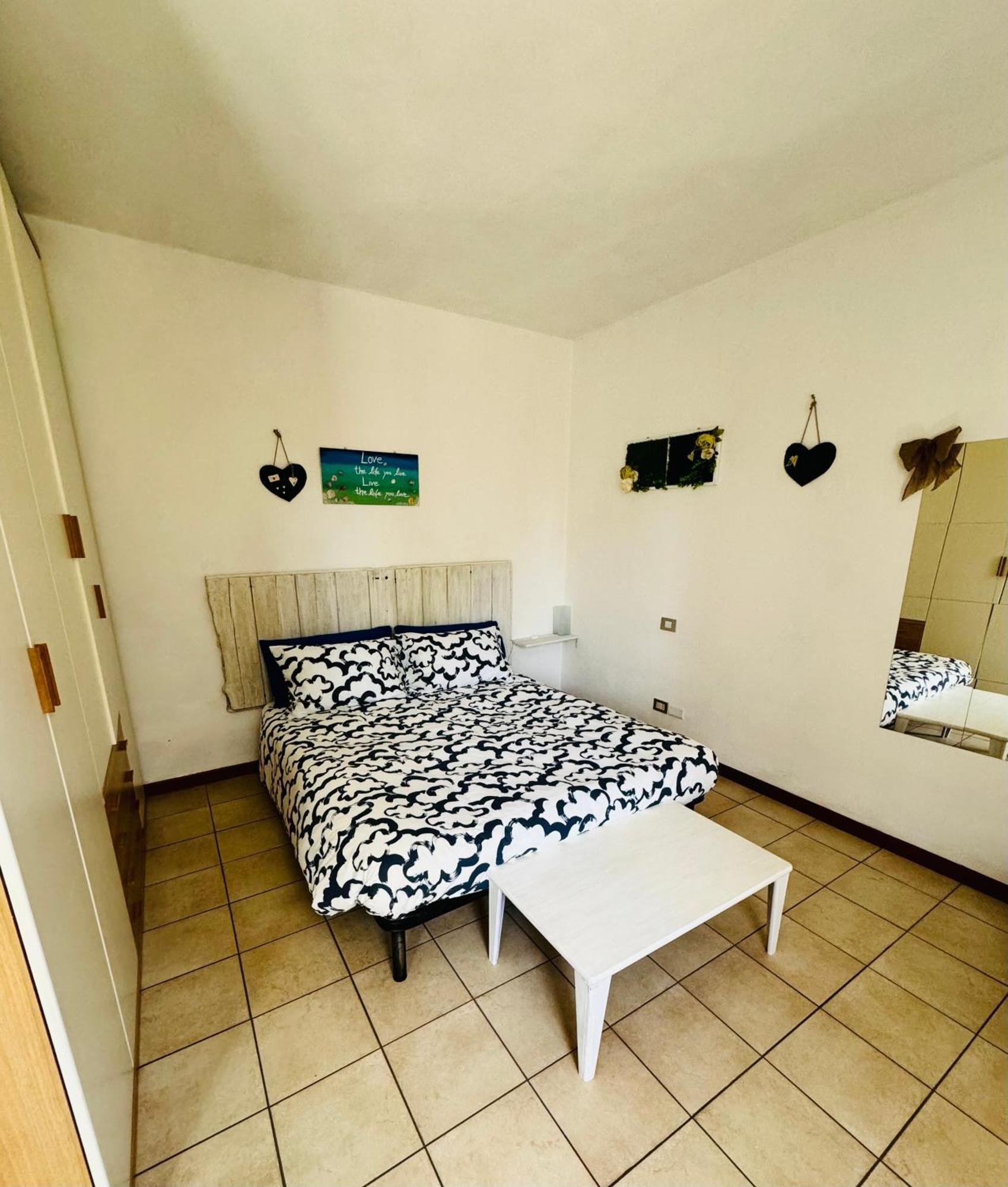 Casa Nonna Elide Διαμέρισμα Besozzo Εξωτερικό φωτογραφία